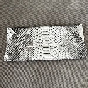 Koko and Palenki clutch